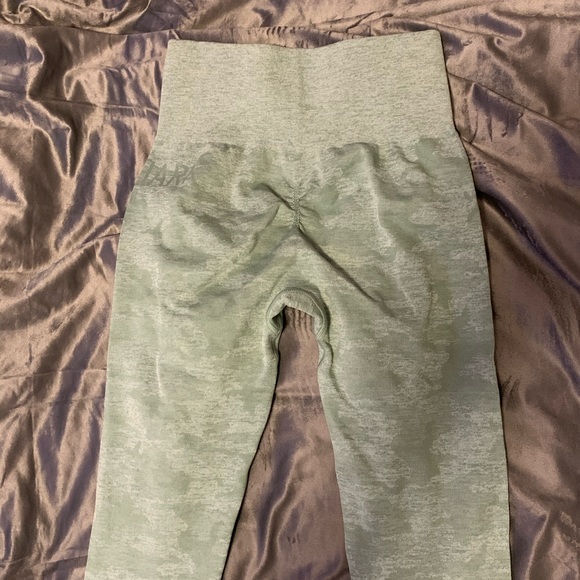 Gymshark camo seamless leggings - Picture 3 of 4